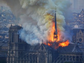 巴黎圣母院火灾