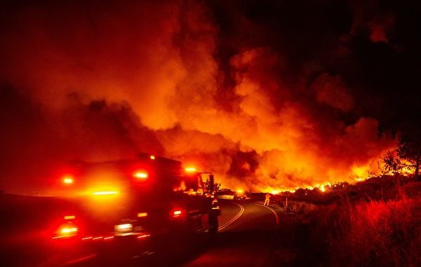 加州大火, 消防员, 灭火, 金凯德大火, 盖蒂大火