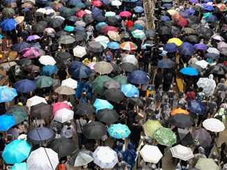 香港政府, 禁蒙面法, 铜锣湾, 催泪弹