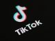 8月2日微软公司证实，将继续推进购买中国公司字节跳动拥有的TikTok（抖音海外版）的事宜。